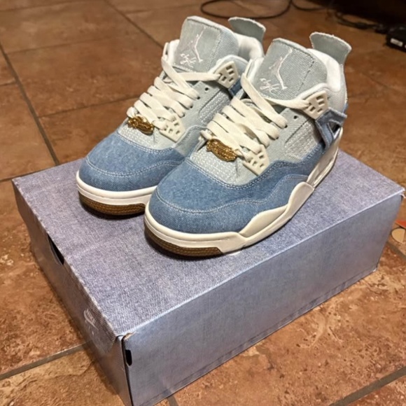 Jordan 4 “Worn blue” - Picture 1 of 3